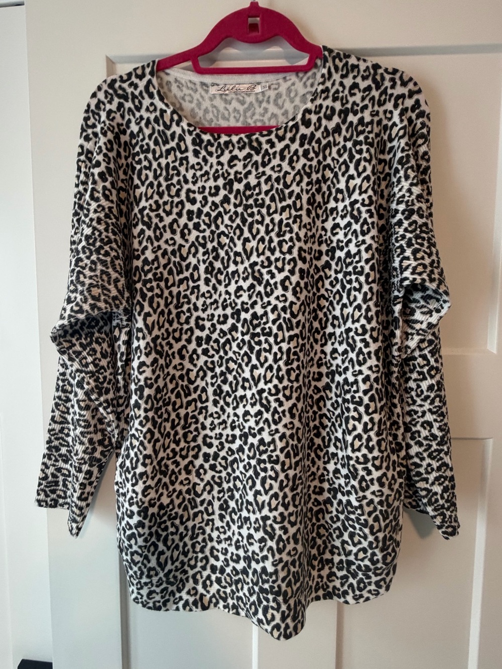 Lulu-B Black & White Leopard-Print Crewneck Sweater